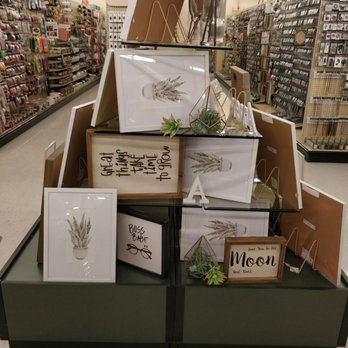Hobby Lobby - Home decor - Hobby Shops Near Me - Lutz, Florida Hobby Lobby - Home decor - Hobby Shops Near Me - Lutz, Florida