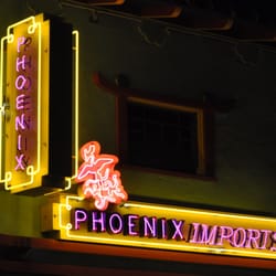 Neon Cruise Bus Tour - Neon in China Town.