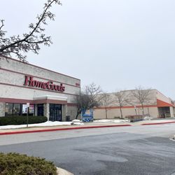 HomeGoods - Outside / Exterior pic of store - located in the Snowden Square Shopping Center, Columbia off Snowden River Pkwy next to Home Depot