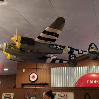 Bubba's BBQ & Steakhouse - Model airplane and yes it actually flies. - Barbeque Near Me - Ennis, Texas Bubba's BBQ & Steakhouse - Model airplane and yes it actually flies. - Barbeque Near Me - Ennis, Texas