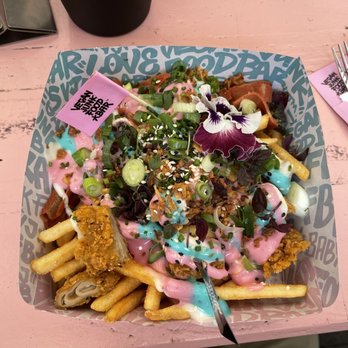 Vegan Junk Food Bar - Another pic of the unicorn fries with vegan chicken (they may have been called rainbow fries) - Vegan Near Me - Amsterdam, New Hampshire Vegan Junk Food Bar - Another pic of the unicorn fries with vegan chicken (they may have been called rainbow fries) - Vegan Near Me - Amsterdam, New Hampshire