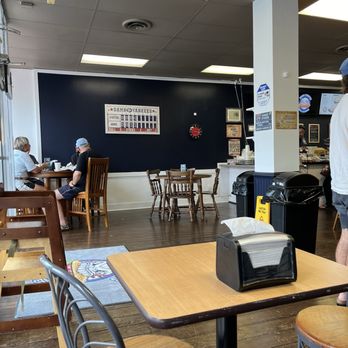 Damn Yankees Deli - Interior is what it needs to be! - Delis Near Me - Kernersville, North Carolina Damn Yankees Deli - Interior is what it needs to be! - Delis Near Me - Kernersville, North Carolina