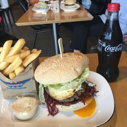 BurgerFuel Albany