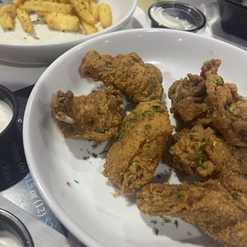 Elevation Lounge - Chicken wings - Lounges Near Me - Jacksonville, Florida Elevation Lounge - Chicken wings - Lounges Near Me - Jacksonville, Florida