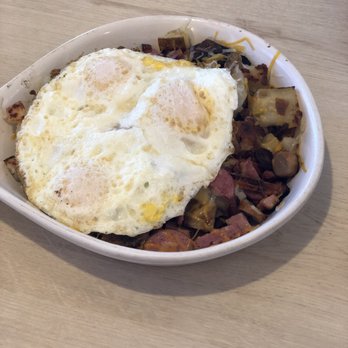 Noisy Goose Cafe - Carnivore skillet - American Near Me - Palmer, Alaska Noisy Goose Cafe - Carnivore skillet - American Near Me - Palmer, Alaska