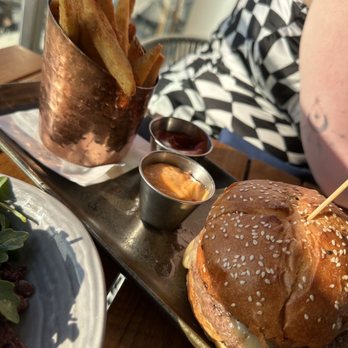 Water's Table - Water's Table Lakeside Burger - New American Near Me - Renton, Washington Water's Table - Water's Table Lakeside Burger - New American Near Me - Renton, Washington