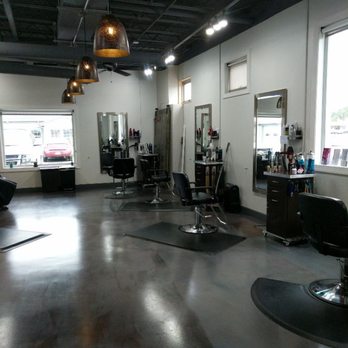 In-Style Salon - Hair Salons Near Me - Goshen, Indiana