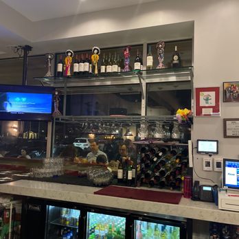 Ambriza - Bar area - Mexican Near Me - Houston, Texas
