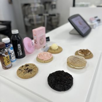 Crumbl - Gurnee - Current cookies - Bakeries Near Me - Gurnee, Illinois Crumbl - Gurnee - Current cookies - Bakeries Near Me - Gurnee, Illinois