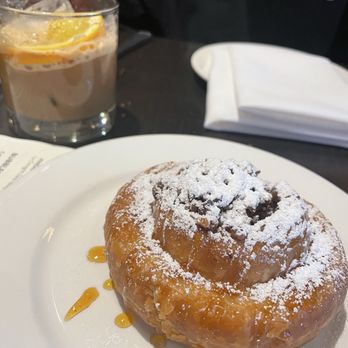 Foundry on Elm - Sticky bun - Bars Near Me - Somerville, Massachusetts
