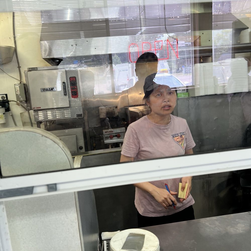 T's Seafood - Rude customer service! - Seafood Near Me - Norfolk, Virginia T's Seafood - Rude customer service! - Seafood Near Me - Norfolk, Virginia