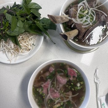 Pho Akaushi - Rare beef pho and beef cube pho - Vietnamese Near Me - Santa Ana, California Pho Akaushi - Rare beef pho and beef cube pho - Vietnamese Near Me - Santa Ana, California