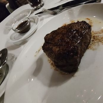 Del Frisco's Double Eagle Steakhouse - Filet mignon - Steakhouses Near Me - Houston, Texas Del Frisco's Double Eagle Steakhouse - Filet mignon - Steakhouses Near Me - Houston, Texas