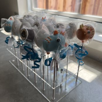 The Little Cakes - Dinosaur cake pops - Gluten-Free Near Me