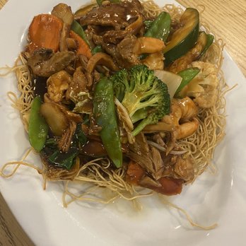 Pho 33 - Combination Pan fried noodles - Vietnamese Near Me - South Salt Lake, Utah