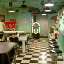 Pepper's Dry Good & Other Stuff - Soda shop in back.