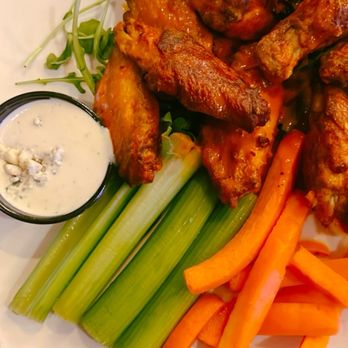 Lake Tahoe AleWorX Stateline - Wood-Fired Chicken Wings - Pizza Near Me - Stateline, Nevada