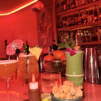 Le Tigre - Cocktail Bars Near Me - Toronto, Ontario
