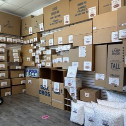 Goodman Packing And Shipping