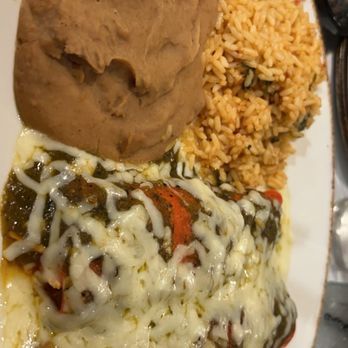 Cyclone Anayas Tex Mex Kitchen - Chicken Tinga Enchilada - Tex-Mex Near Me - Houston, Texas Cyclone Anayas Tex Mex Kitchen - Chicken Tinga Enchilada - Tex-Mex Near Me - Houston, Texas