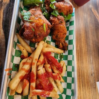 Pizza Club - Fried chicken and fried, horrible for $10 - Pizza Near Me - Sacramento, California Pizza Club - Fried chicken and fried, horrible for $10 - Pizza Near Me - Sacramento, California