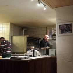 Hakans Pizzaria - Skranke og ovn