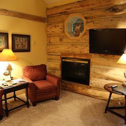 Bentwood Inn