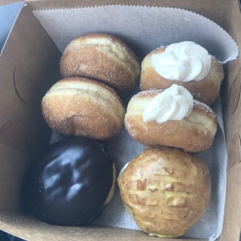 B. Doughnut - La Plata - B Doughnuts! - Donuts Near Me - La Plata, Maryland B. Doughnut - La Plata - B Doughnuts! - Donuts Near Me - La Plata, Maryland