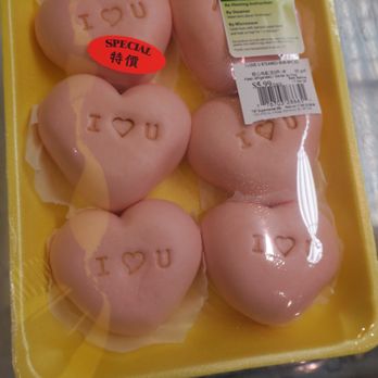 Yaohan Centre - buns - Shopping Centers Near Me - Richmond, British Columbia