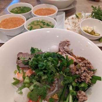 Hai Yen - Hu tieu kho, up close - Vietnamese Near Me - Chicago, Illinois Hai Yen - Hu tieu kho, up close - Vietnamese Near Me - Chicago, Illinois