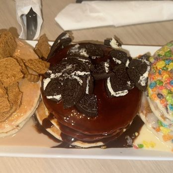 Doug's Place - Breakfast & Brunch Near Me - Castro Valley, California