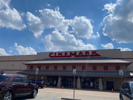CINEMARK 14 ROUND ROCK - 46 Photos & 109 Reviews - 4401 N IH-35, Round ...