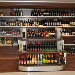 Solo Liquor Store