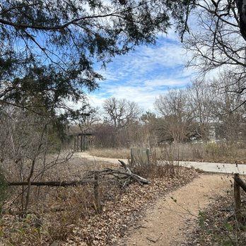 Veterans Park - Parks Near Me - Arlington, Texas Veterans Park - Parks Near Me - Arlington, Texas