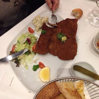 Et-inn - Dana sinitzel - Steakhouses Near Me - Istanbul, 34