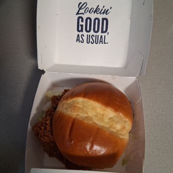 Culver's - Spicy chicken burger - Fast Food Near Me - Odessa, Florida