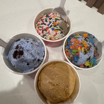 Nola’s - Ice Cream & Frozen Yogurt Near Me - Orlando, Florida Nola’s - Ice Cream & Frozen Yogurt Near Me - Orlando, Florida