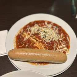 Oliveto Italian Bistro - Lasagna