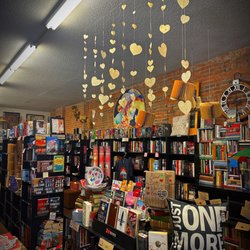 Mulberry St. Books