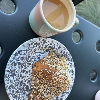 10 Speed Coffee - Everything Croissant and Americano - Coffee & Tea Near Me - Los Angeles, California 10 Speed Coffee - Everything Croissant and Americano - Coffee & Tea Near Me - Los Angeles, California