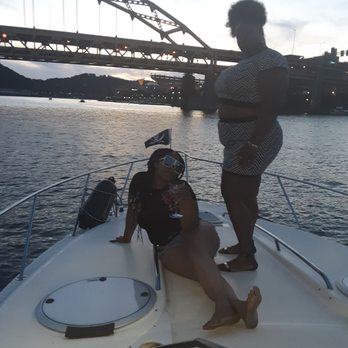 Rush Hour Boat Charters - Boat Charters Near Me - Pittsburgh, Pennsylvania