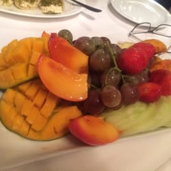 Al Barmaki - Lovely dessert - fruit tray