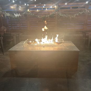 ForkLift Restaurant - Fire pit - Southern Near Me - Tupelo, Mississippi