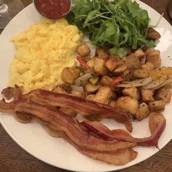 Come Monday Cafe - Ultimate Breakfast (plate 1) - Cafes Near Me - Palm Spring, California