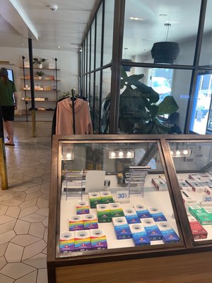 Serra Dispensary by null
