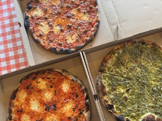Lovers Pizzeria by null