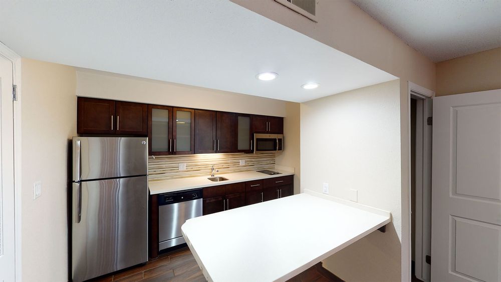 THE ALCOVE SOUTHFIELD Updated October 2024 25 Photos 26642