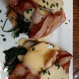 Eggs benedict, get it or you'll regret it. Eggs benedict, get it or you'll regret it.