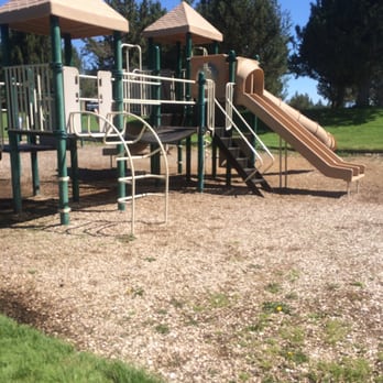 Eagle Crest Playground - Playgrounds Near Me - Redmond, Oregon Eagle Crest Playground - Playgrounds Near Me - Redmond, Oregon