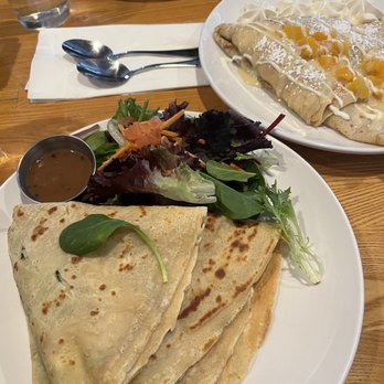 Le Palais Sucre - chicken pesto crepe and peaches and cream crepe - Creperies Near Me - Pleasanton, California Le Palais Sucre - chicken pesto crepe and peaches and cream crepe - Creperies Near Me - Pleasanton, California
